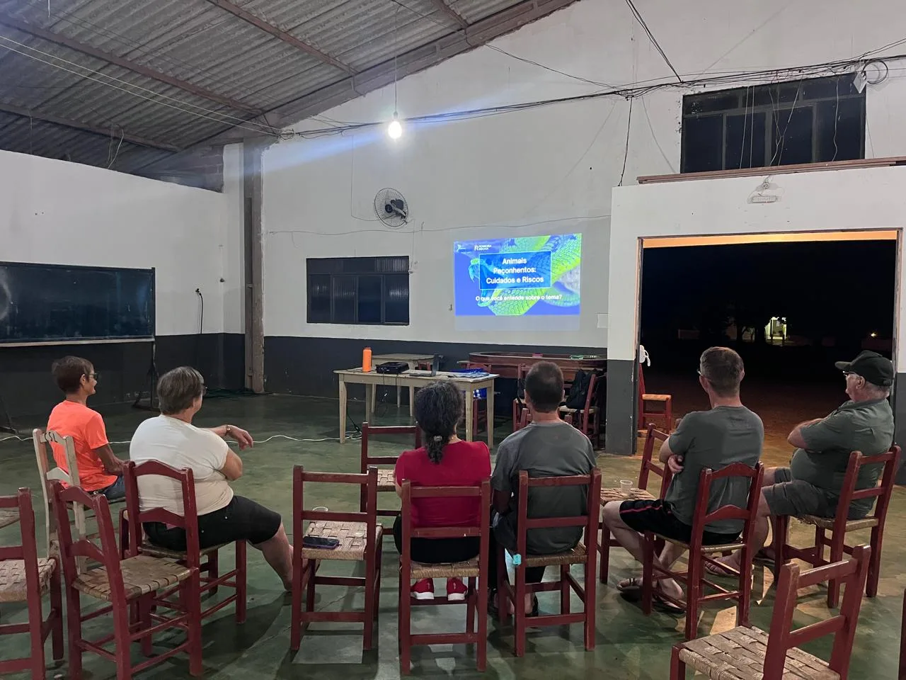 Usina Hidrelétrica Baixo Iguaçu Realiza Programa de Educação Ambiental sobre Animais Peçonhentos com Comunidades Locais